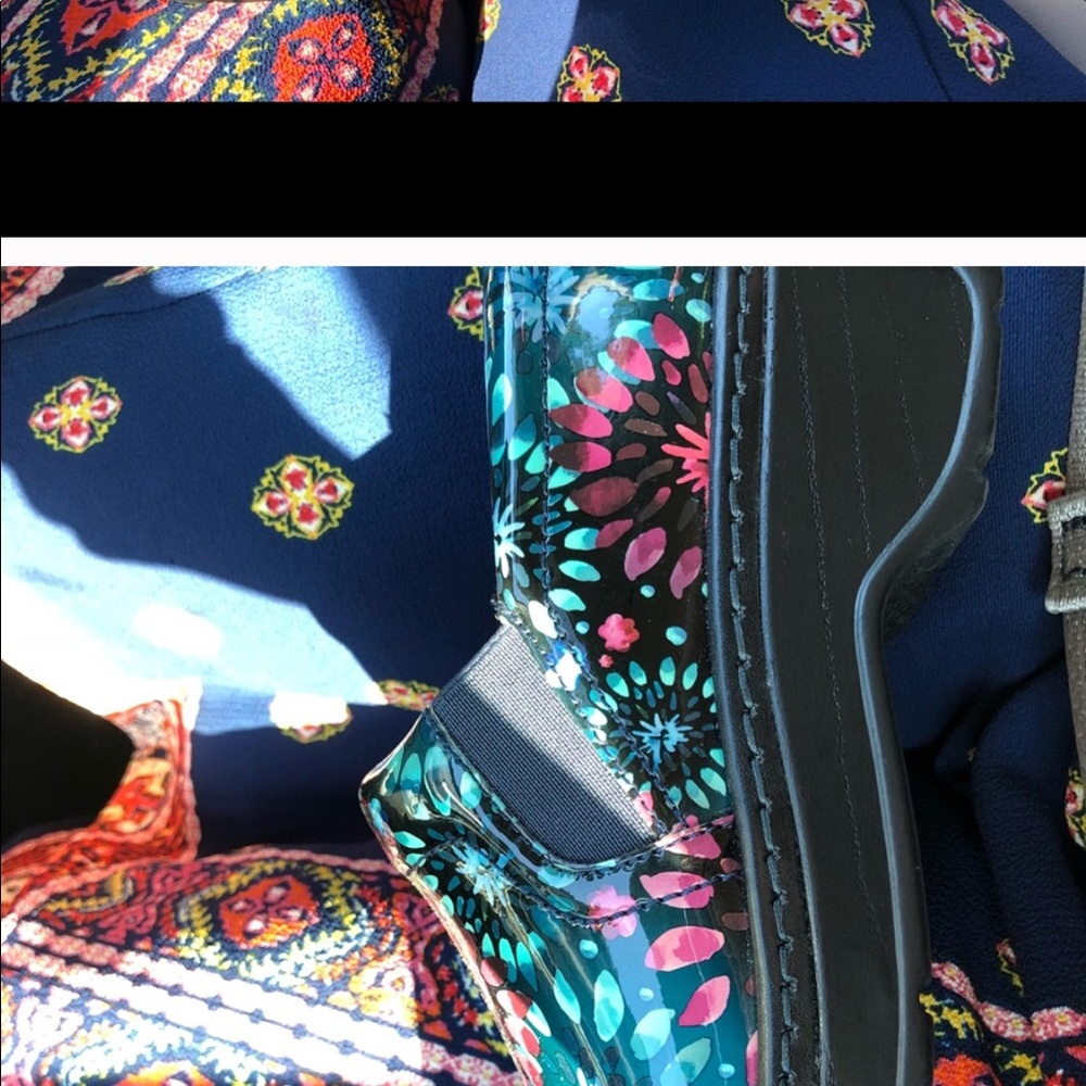 Nursing shoes
